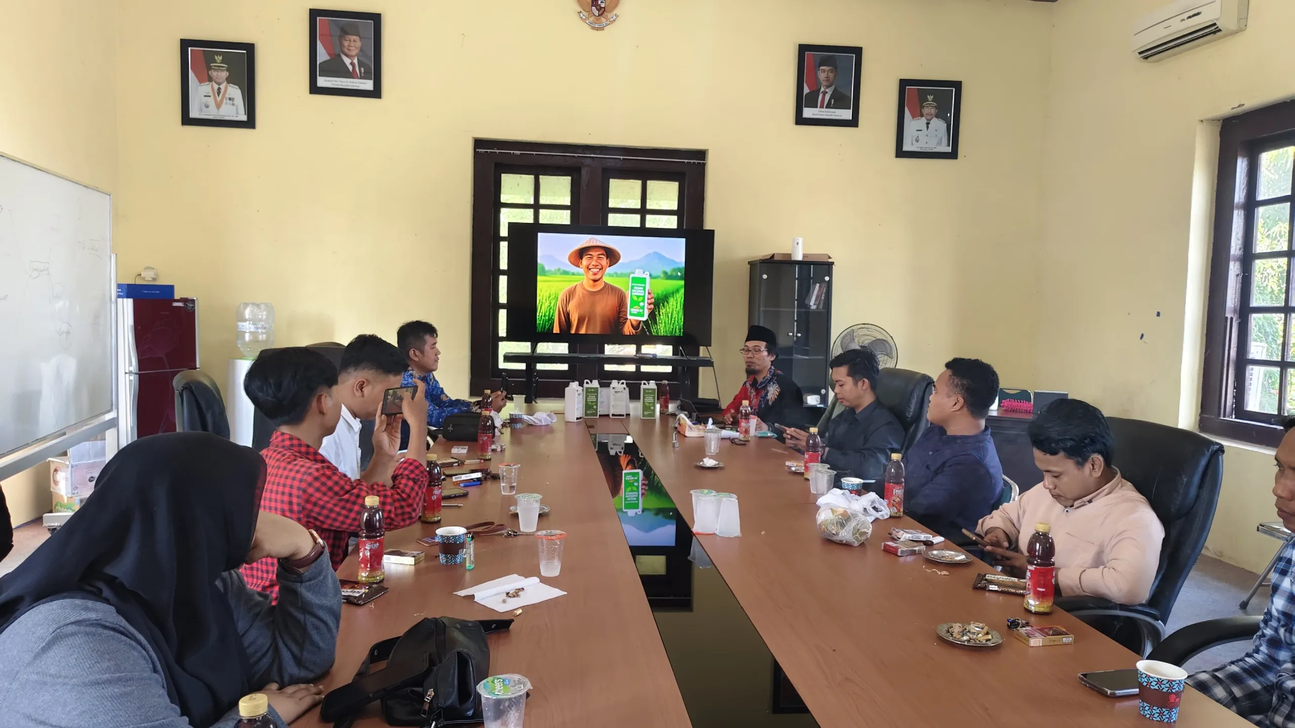 Petani Milenial Sumenep Tawarkan Solusi Hijau Lewat NPK Organik