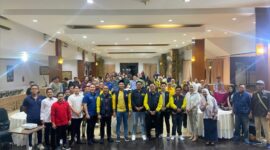 Ketua Umum DPP Golkar Bahlil Lahadalia memberi restu Djoko Pri maju sebagai Ketua DPD Golkar Kota Malang (Foto:Klik Times). 