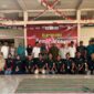 Foto bersama KKN Posko 23 Universitas PGRI Sumenep, Laskar Pemuda Jadung, aparat desa, dan PKK usai pembukaan Lomba Harmoni Kemerdekaan di Balai Desa Jadung. (Foto/Klik Times). 