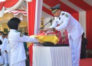 FORKOPIMCAM Galis Gelar Upacara HUT ke-80 RI di SMA Negeri 1 Galis Pamekasan