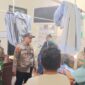 Pelaku diamankan polisi dan menjalani perawatan di RSUD Sumenep. (Foto/Klik Times). 