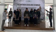 Suasana pelantikan pengurus HMI Komisariat Tarbiyah UIN MADURA periode 2025–2026 di Pendopo Wakil Bupati Ronggosowati Pamekasan. (Foto/Klik Times). 