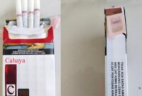 KOLASE: Rokok merek Cahaya Pro yang diduga salah gunakan pita cukai masih bebas dijual di warung-warung Pamekasan. (Foto/Klik Times). 
