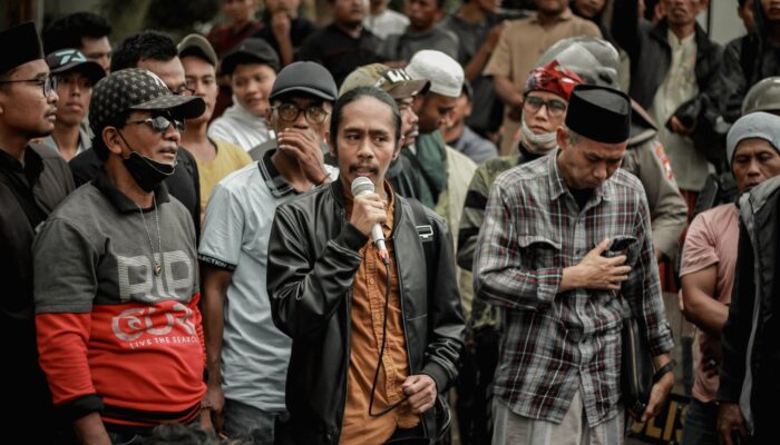 Basmi Rokok Ilegal: Satir untuk Nur Faizin