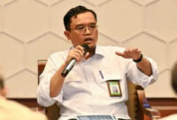 Dirjen PAUD Dasmen, Gogot Suharwoto, saat menyampaikan komitmen Kemendikdasmen dalam program digitalisasi pembelajaran. Foto/Klik Times. 