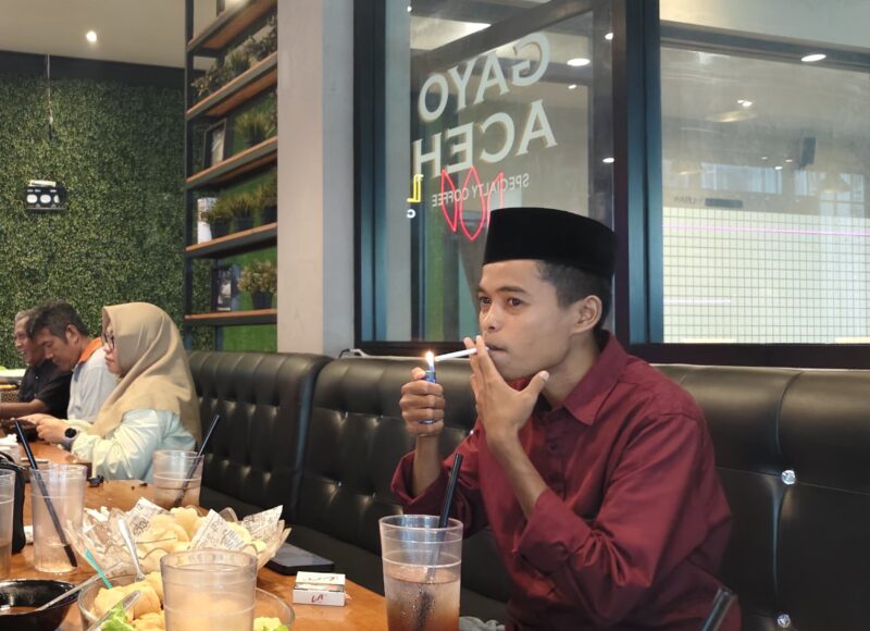 M. Faizi, Petani sekaligus Pegiat Media. 