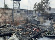 Kebakaran Hebat Lahap Deretan Pertokoan di Ganding Sumenep, Kerugian Capai Rp1,5 Miliar