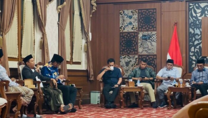 Owner PR. Cahaya Pro, Haji Fathor Rosi Suarakan Aspirasi Pengusaha Rokok Madura: Tarif Cukai Harus Terjangkau