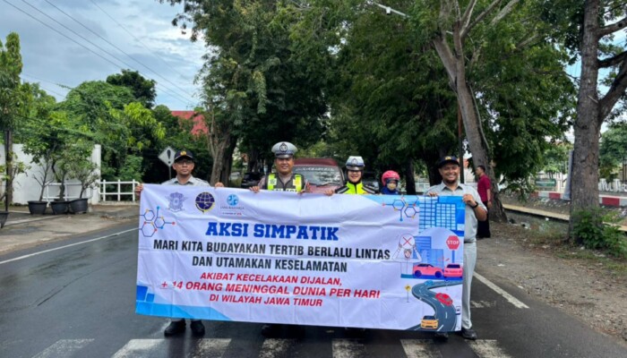 Satlantas Polres Sumenep Gandeng Jasa Raharja Gelar ‘Polantas Menyapa’, Ingatkan Keselamatan Berkendara