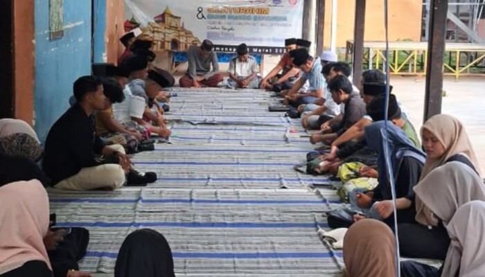 Lebih dari 50 Aktivis, Santri dan Mahasiswa Hadiri Buka Puasa HUT ke-4 Nusainsider.com