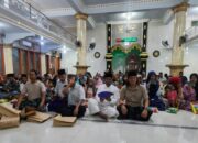 Detikzone Berkolaborasi denganTakmir Masjid Mujahidin Santuni 150 Warga di Pasongsongan