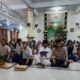 Detikzone Berkolaborasi denganTakmir Masjid Mujahidin Santuni 150 Warga di Pasongsongan