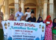 Bakti Sosial Ramadan, Yayasan Tarmoedji Condro Sudarmo dan LensaMadura.com Salurkan Bantuan ke Warga Pragaan