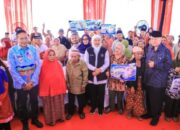 HLUN 2026 di Jatim, Gubernur Khofifah Salurkan Bantuan dan Perkuat Perlindungan untuk 54 Ribu Lansia
