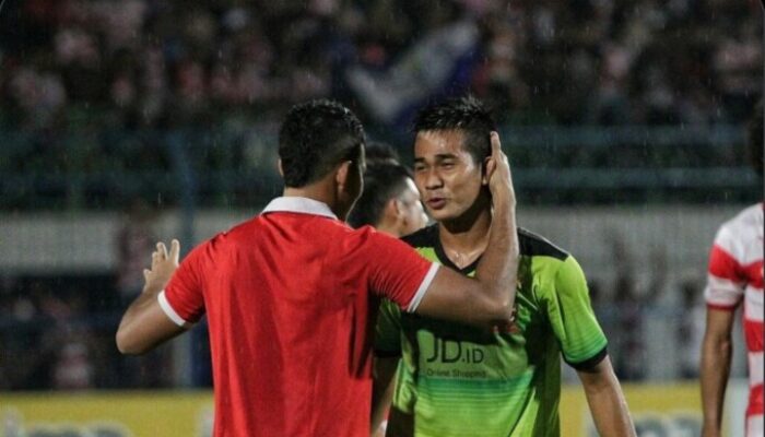 Madura United Pulangkan Angga Saputra, Sinyal Persaingan Ketat di Sektor Penjaga Gawang