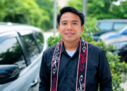 Politik Desa Di Era Media Homeless: Ketika Ruang Publik Desa Berpindah Ke Genggaman Tangan