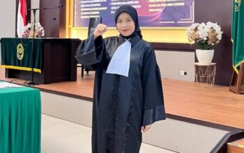 Kisah Inagatha, Anak Petani Asal Jombang yang Resmi Menjadi Advokat