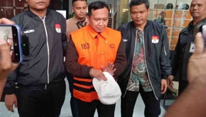 KPK Tahan Anggota DPRD Jatim Fraksi Gerindra Moch Mahrus, Diduga Suap Dana Hibah Pokmas Rp83,4 Miliar