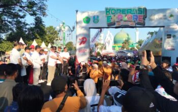 Jalan Sehat Harkopnas ke-79 di Pamekasan Diikuti 15.000 Peserta, Dua Paket Umrah Jadi Hadiah Utama