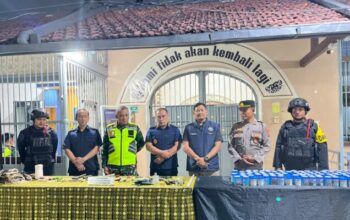 Lapas Pamekasan Gelar Razia Gabungan, 150 Narapidana Jalani Tes Urine