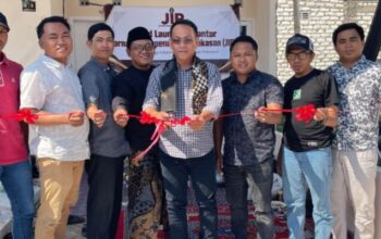 Ribut Baidi Resmikan Sekretariat JIP Pamekasan, Dorong Pers Profesional dan Independen