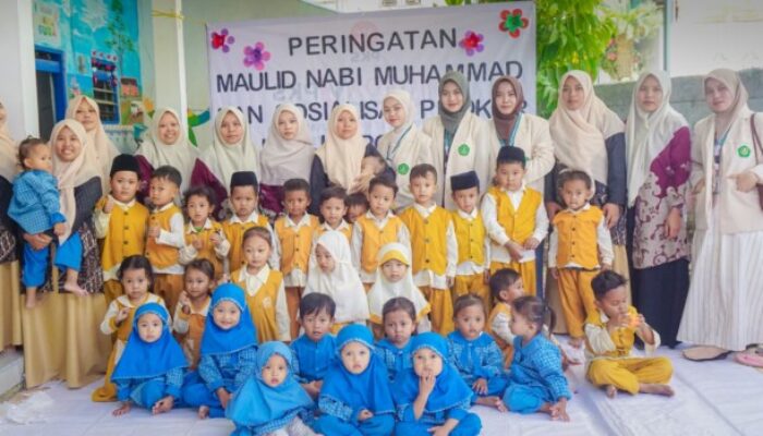 KKN UA Posko 09 Edukasi Siswa PAUD dan RA Agung Damar tentang Pemilahan Sampah