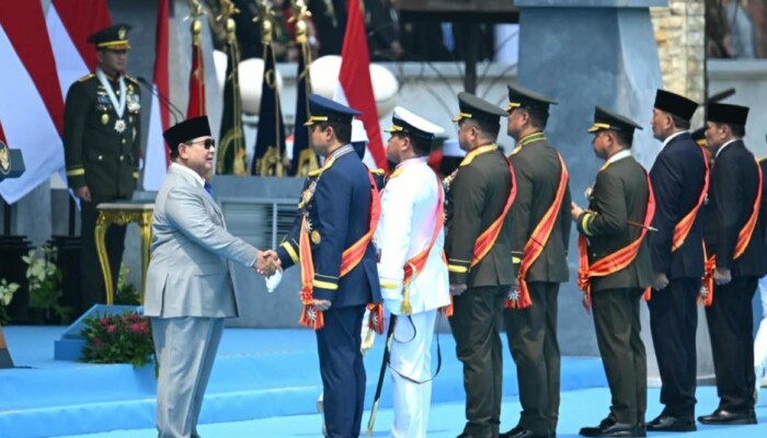 Prabowo Anugerahi Bintang Mahaputera Adipurna dan Adipradana kepada 7 Tokoh TNI